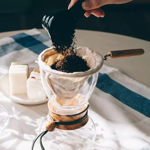 Effectieve Tips voor het Schoonmaken van Filter Sokken in je Aquarium - Onderhoud en Verbetering van Aquaria